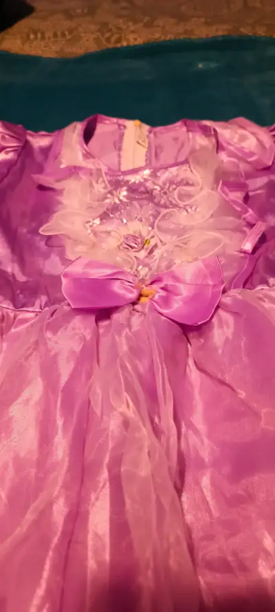 Vestido de niña color lila - miniatura 4