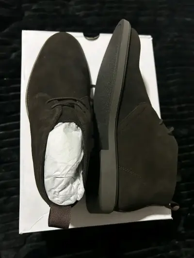 Botines de gamuza café marca ALDO - miniatura 1