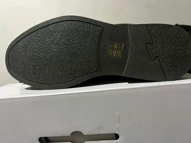 Botines de gamuza café marca ALDO - 4