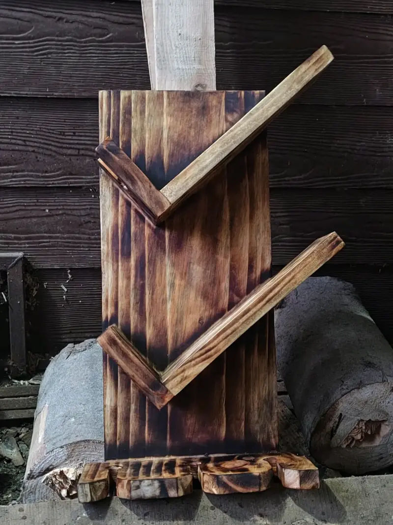 Estante de madera rústico