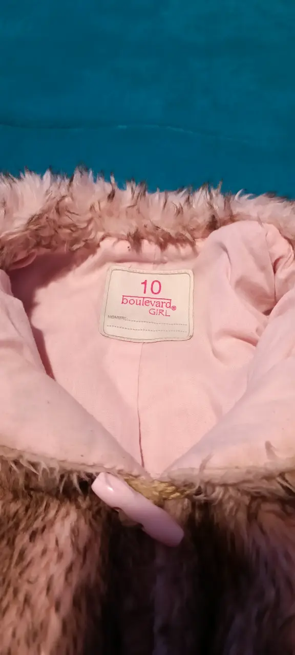 Chaqueta de niña con forro peludo - 1