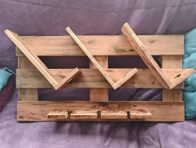 Estante de pared de madera - miniatura 1