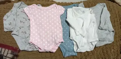 Lote para bebé - miniatura 1