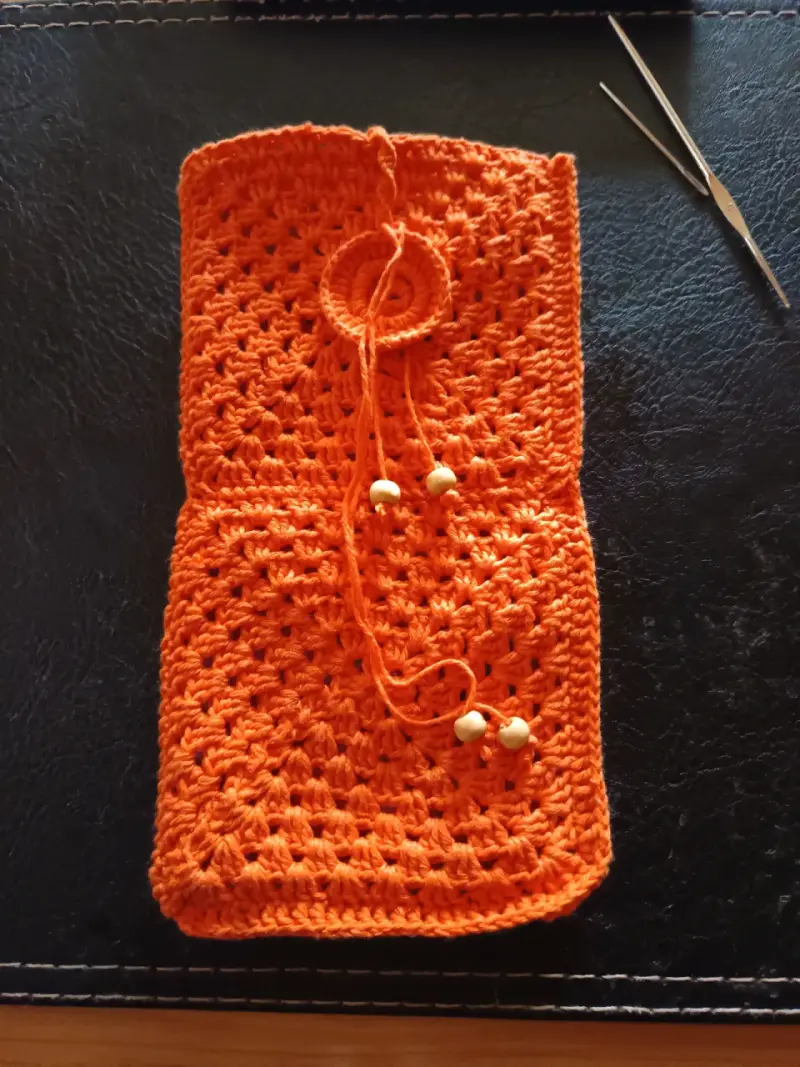 Cartera tejida amarilla - 3