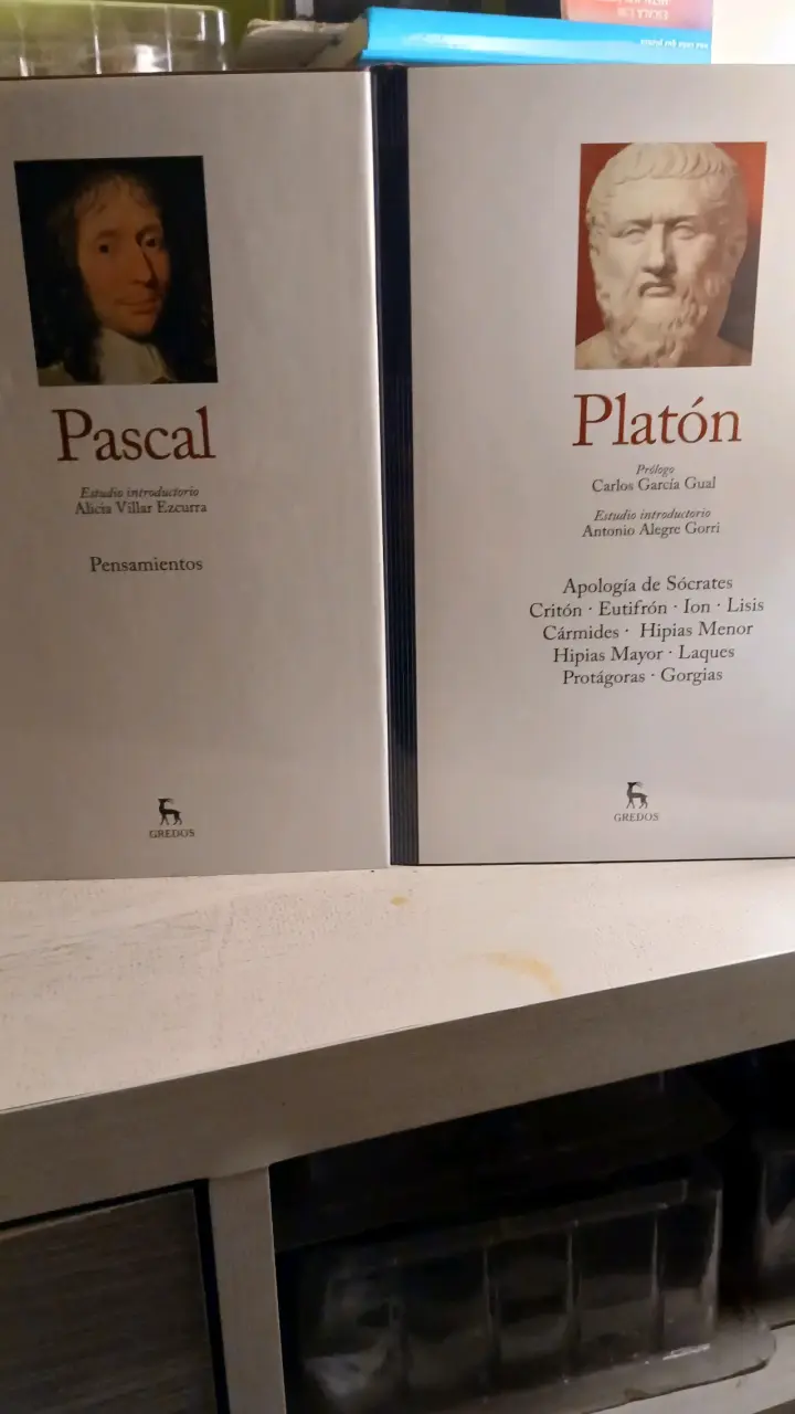 Libros Pascal y Platón Gredos