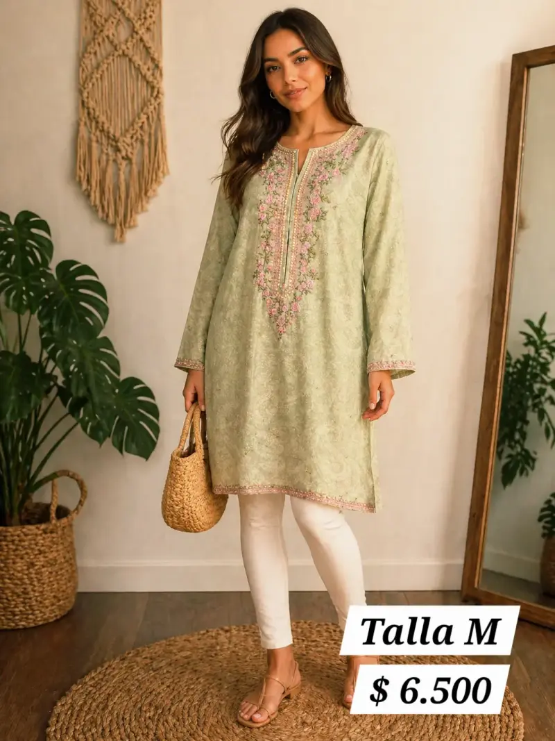 Kurta verde bordada mujer
