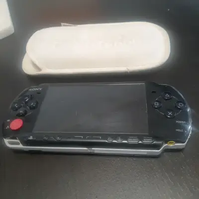 Consola portátil Sony PSP 2000 - miniatura 1