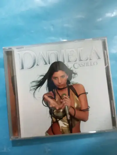 CD Daniela Castillo - Álbum Homónimo Debut (2003) - miniatura 1