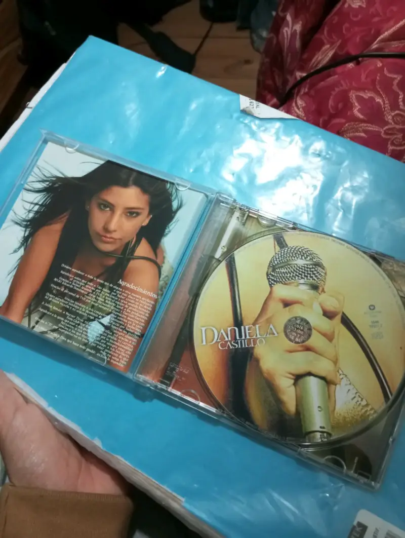 CD Daniela Castillo - Álbum Homónimo Debut (2003) - 3