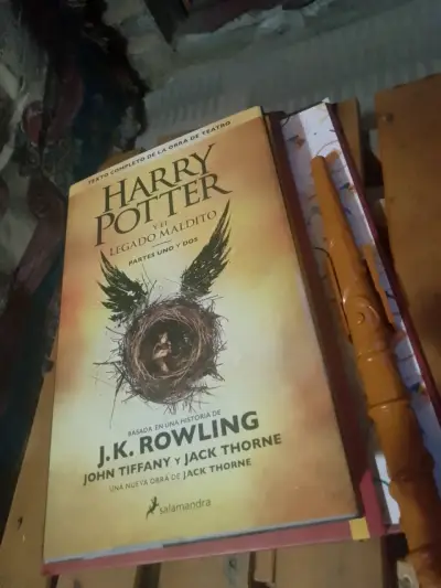 Libro Hechizos Harry Potter con varita - miniatura 3