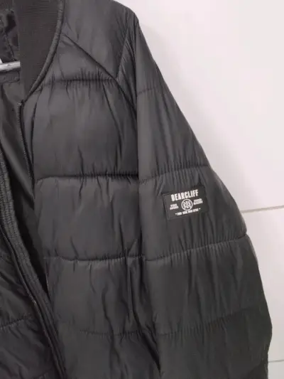 Chaqueta acolchada negra Bearcliff - miniatura 2