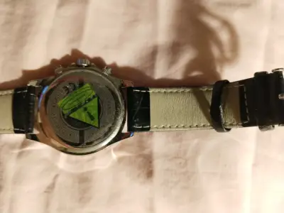 Reloj de pulsera negro - miniatura 2