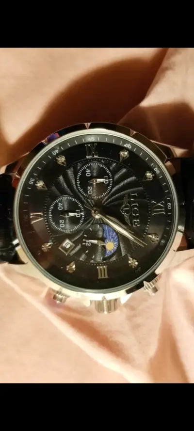 Reloj de pulsera negro - miniatura 4