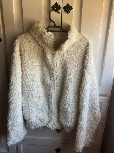 Chaqueta negra estilo casual - miniatura 2