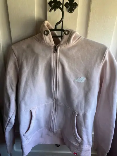 Chaqueta negra estilo casual - miniatura 5