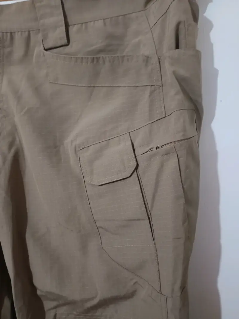 Pantalones largos beige con bolsillos - 4