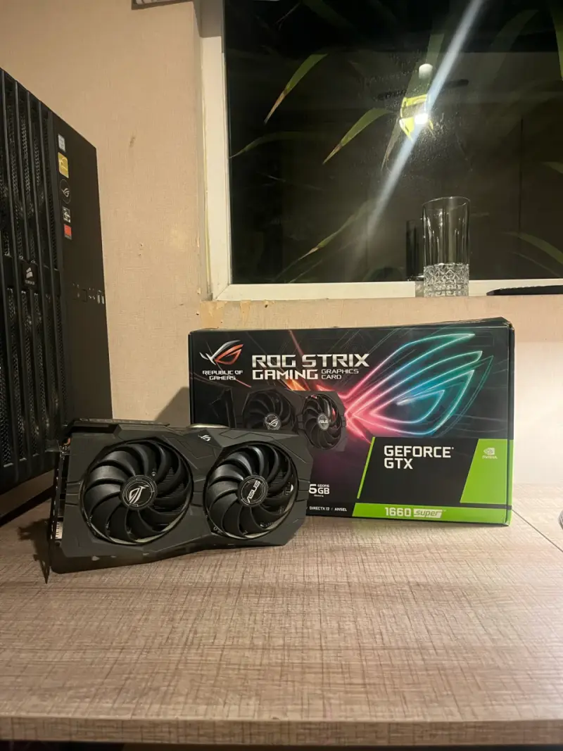 Tarjeta gráfica GeForce GTX 1660 Super - 1