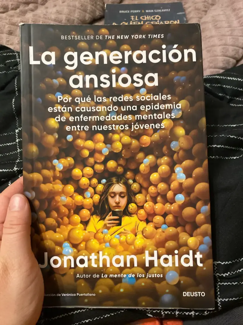Libro 'La generación ansiosa' (original)
