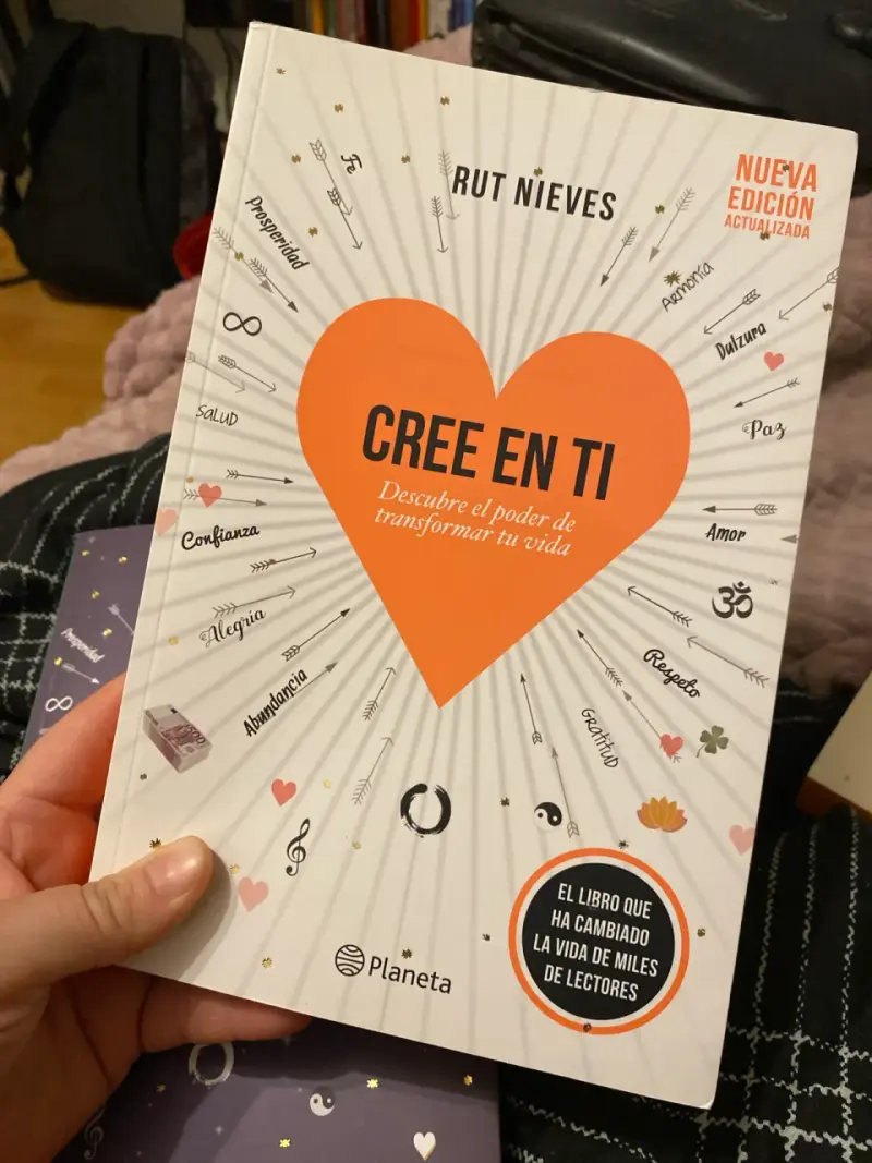 Libro: 'Cree en Ti' (original)