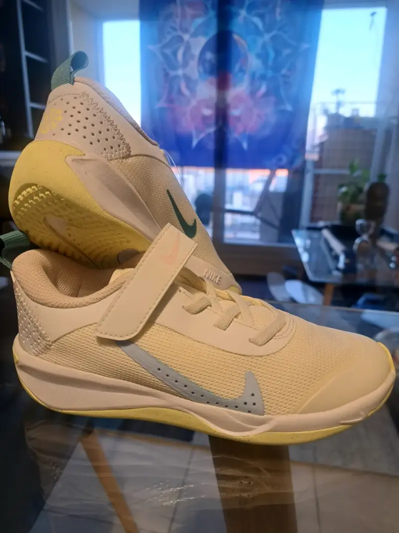 Zapatillas deportivas blancas Nike - 2