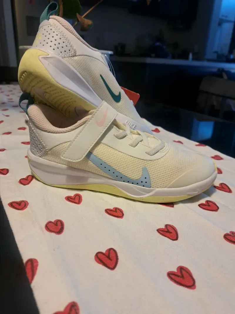 Zapatillas deportivas blancas Nike - 4