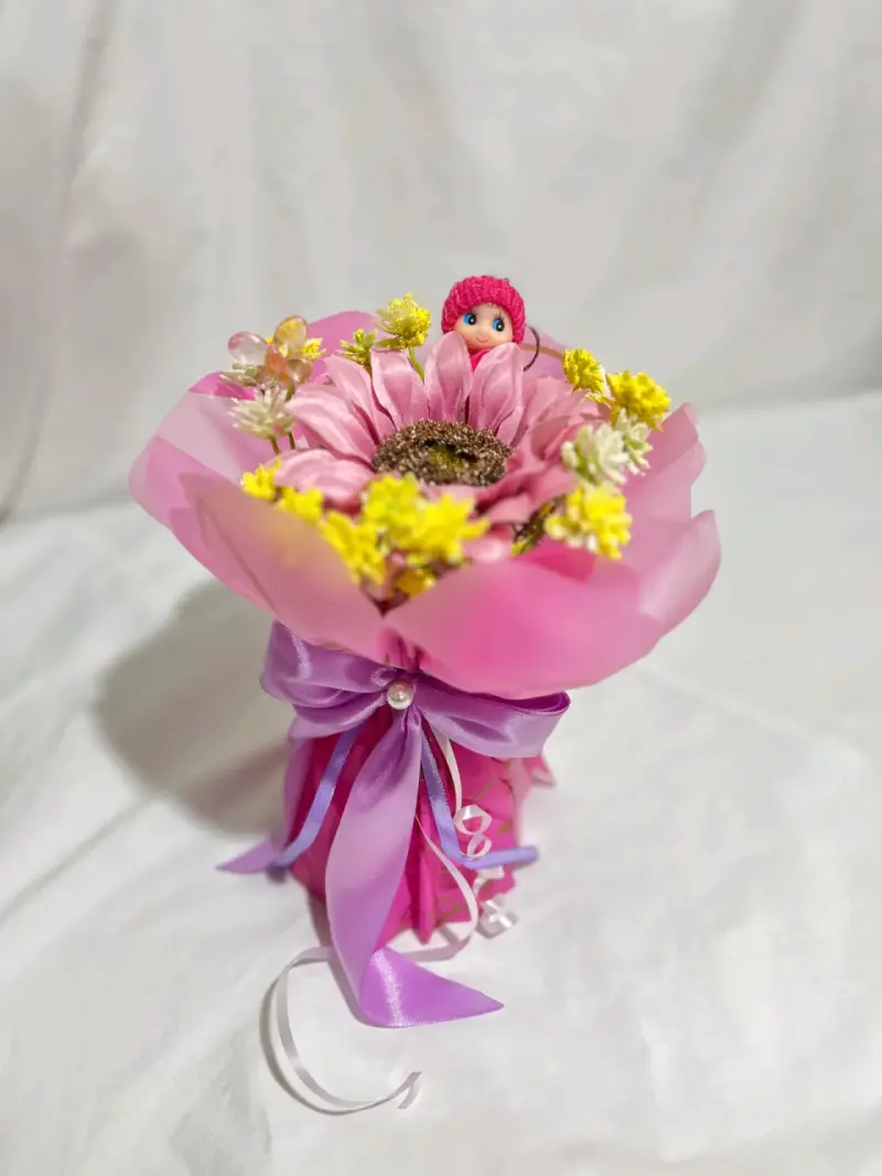 Ramo decorativo con muñeco - 3