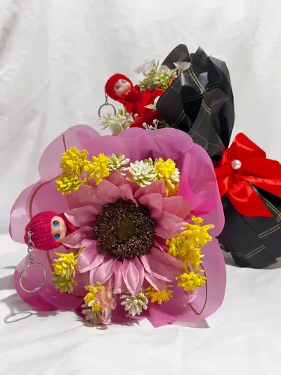 Ramo decorativo con muñeco - miniatura 4