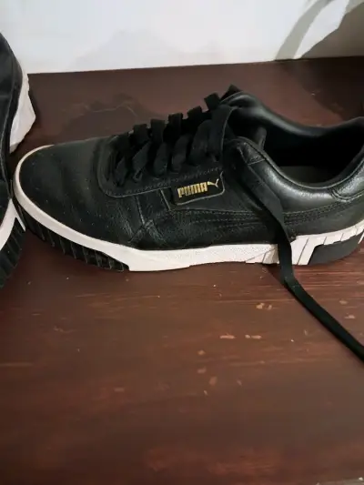 Zapatillas negras deportivas - miniatura 2