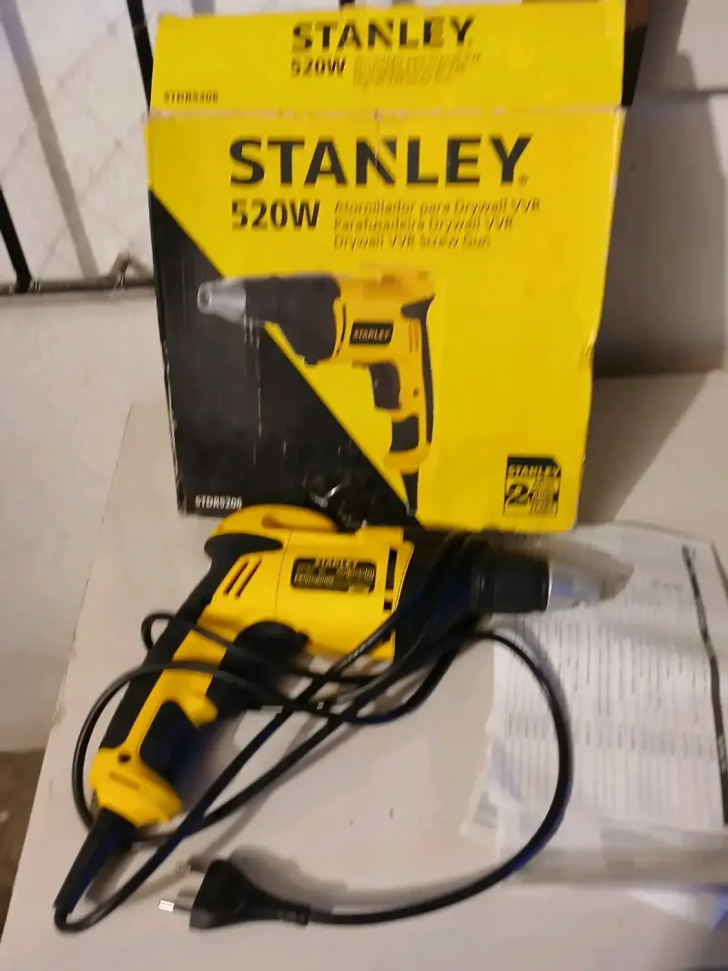 Atornillador Stanley 520W para Drywall - 2