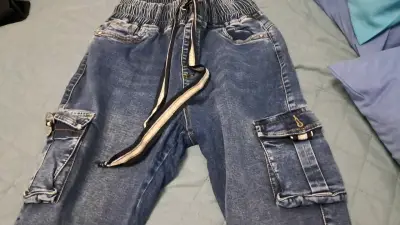Jeans cargo azul para mujer - miniatura 2
