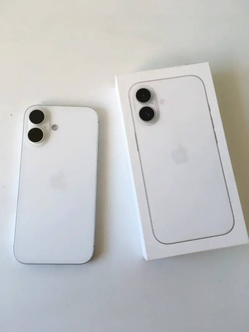 Iphone 16 128gb - 4