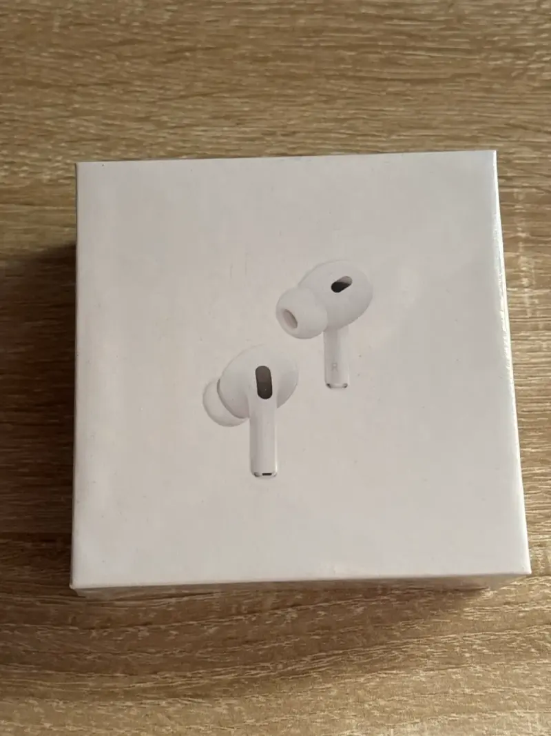 Audífonos inalámbricos con estuche - 1