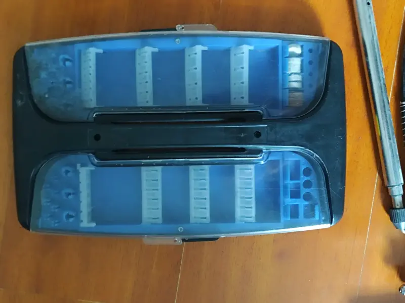 Herramienta rotativa multiusos con estuche - 2