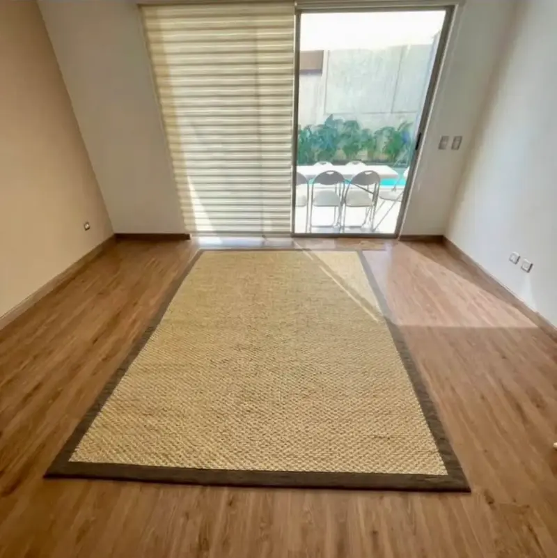 Alfombra grande de yute - 1