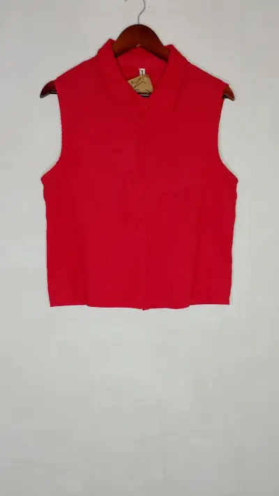 Blusa sin mangas roja - miniatura 1