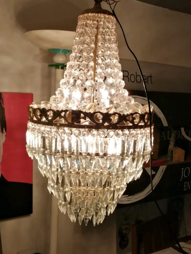 Lámpara de cristal colgante, al costo