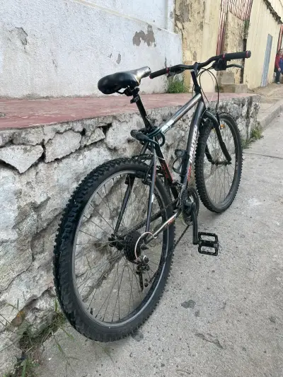 Bicicleta ciudad Edge negra aro 27.5 - miniatura 2