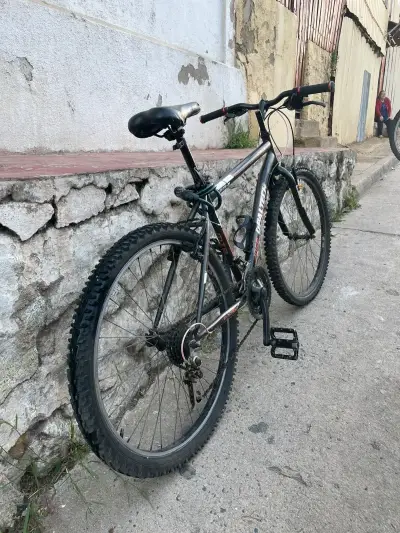 Bicicleta ciudad Edge negra aro 27.5 - miniatura 5