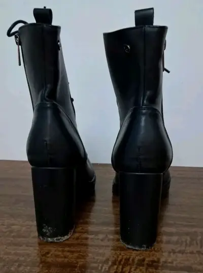 Botines negros de cuero - miniatura 5