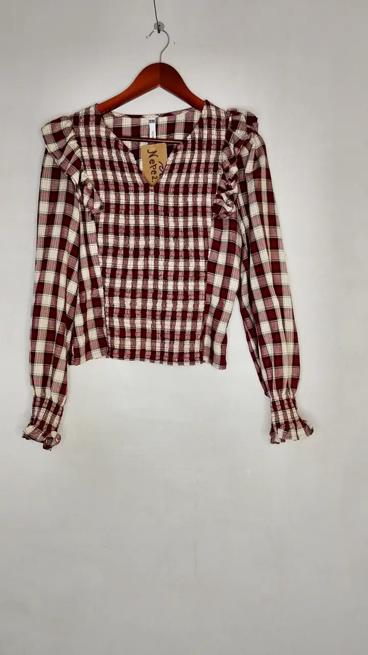 Blusa a cuadros roja y blanca - 1