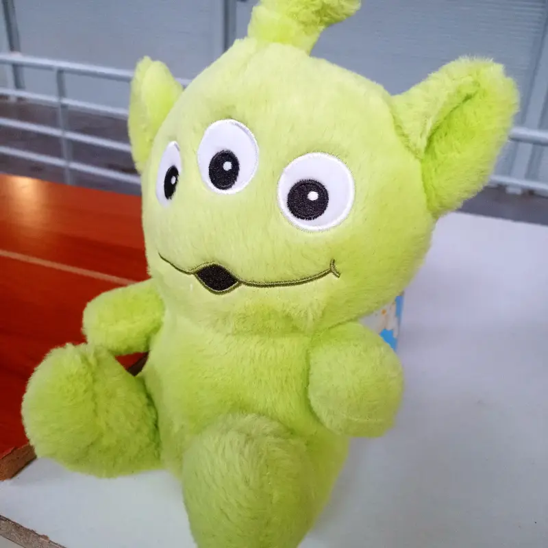 Peluche extraterrestre verde - 3