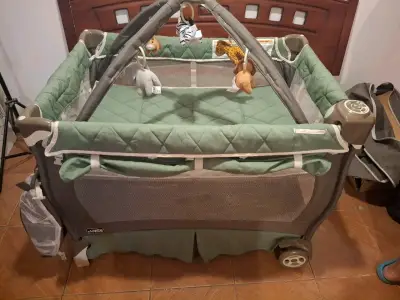 Cuna corral para bebé - miniatura 3