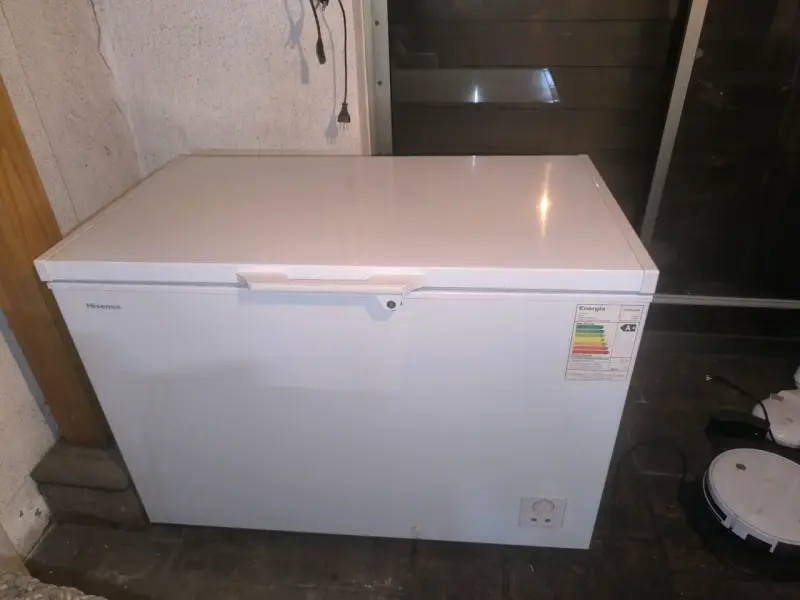 Congelador horizontal Hisense 200L
