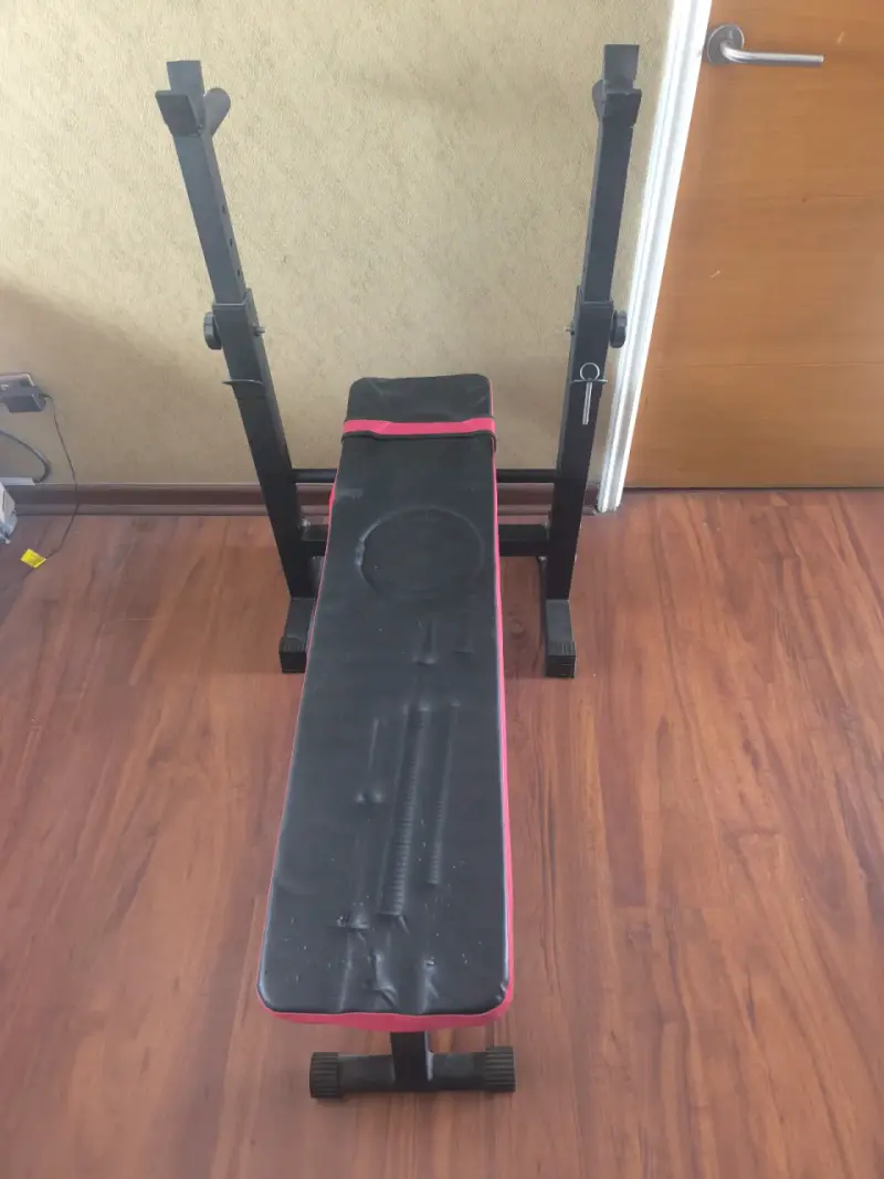Banco de pesas ajustable, bici estática y abdomina