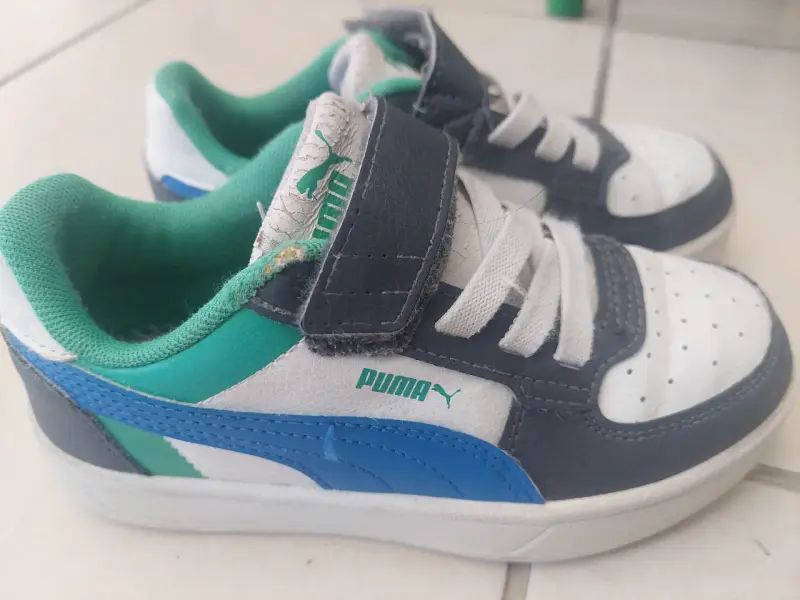 Zapatillas infantiles marca Puma talla 31 - 1