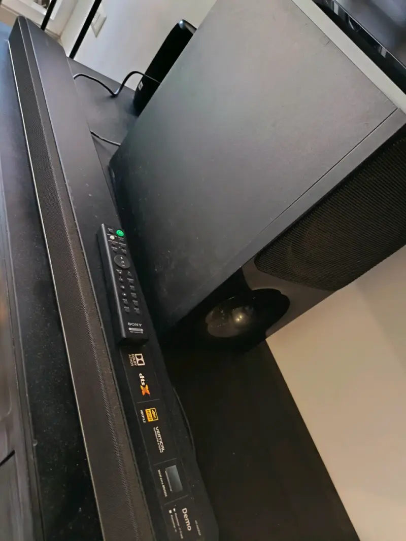 Barra de sonido Sony con subwoofer