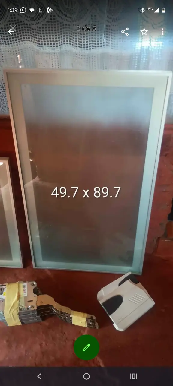 Ventanas de aluminio con vidrio esmerilado - 2