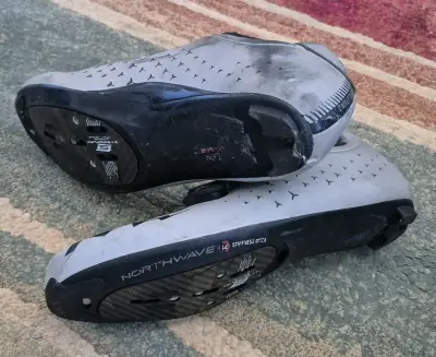 Zapatillas ciclismo blancas NW - miniatura 2