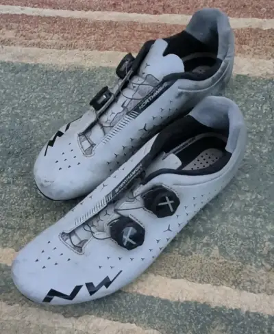 Zapatillas ciclismo blancas NW - miniatura 3