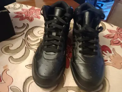 Zapatillas negras deportivas - miniatura 3